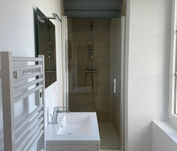 A louer appartement de 3 pièces situé à Saint Sylvain. - Photo 5