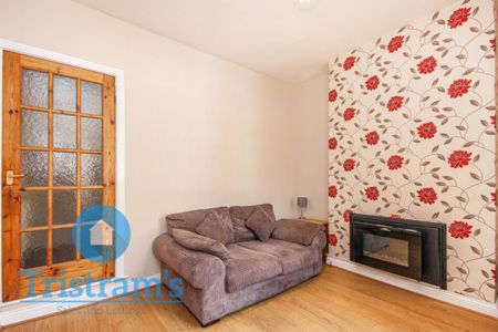 2 bed Mid Terraced House for Rent - Photo 3