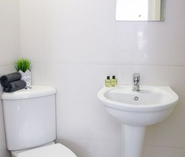 Studio Flat, Mapesbury Road, NW2 - Photo 5