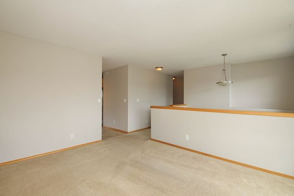 Beautiful Home in Kentwood - Photo 1