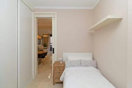 Carrer dels Aluders, Valencia, Valencian Community 46001 - Photo 2