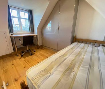 House share to rent - Photo 2