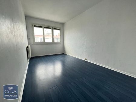 Location Appartement 4 pièces 76m² BOURGES 18000 - Photo 5