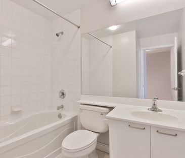 1 Bedroom + Den - Photo 3