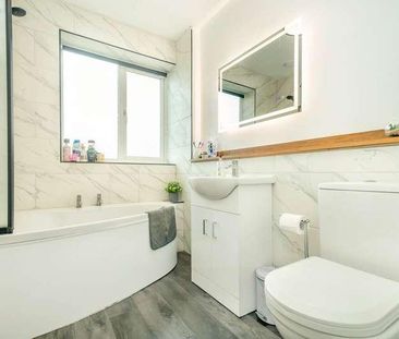 Coteroyd Avenue, Churwell, LS27 - Photo 3