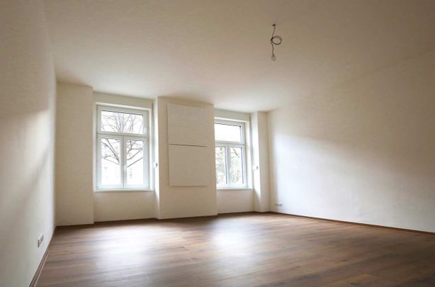 Reserviert Zentral gelegene 2-Zimmerwohnung + extra Küche, Gartenmitbenützung - Foto 1
