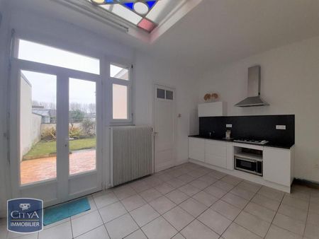 Location Appartement 2 pièces 47m² LAMBERSART 59130 - Photo 2