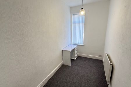 Dovercourt Road - Photo 3