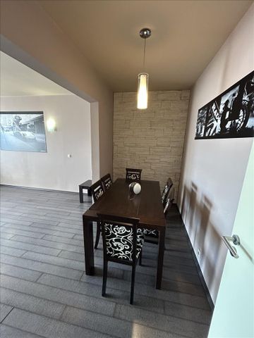 Kiadó újszerű állapotú panel lakás - Győr - Fotó 5
