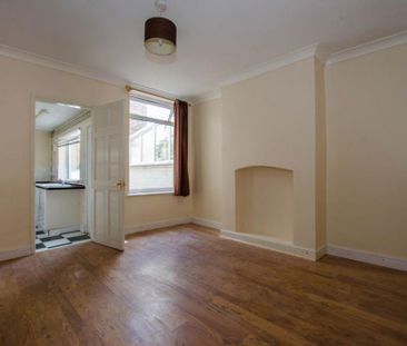 2 bedroom terraced house to rent - Photo 6