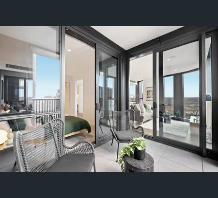 1112/689 La Trobe Street, Docklands, Vic 3008 - Photo 3