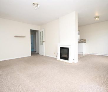 3 bedroom detached bungalow to rent - Photo 1