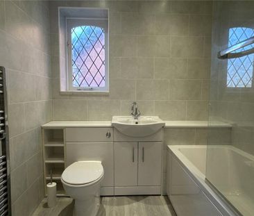 4 bedroom detached house to rent - Photo 6