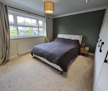 4 bedroom detached house to rent - Photo 5