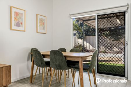 Lifestyle & Convenience in a Spacious Family Home - Photo 3