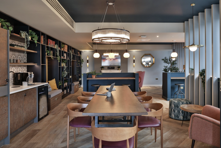 1 bedroom in a flat share to rent - Photo 2