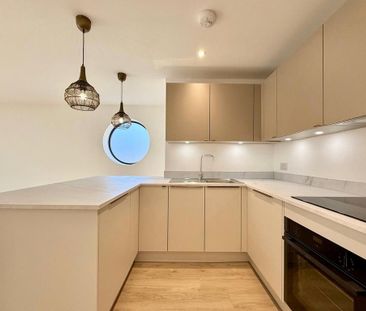 2 bedroom apartment to rent - Photo 2