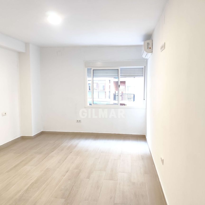 Piso en alquiler en Los Remedios – Sevilla | Gilmar Consulting - Photo 1