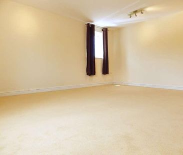 Harvest Grove, Witney, Oxfordshire, OX28 - Photo 4