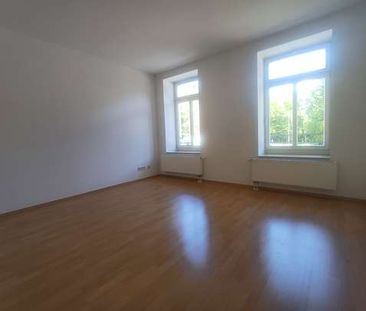 +++ neu renovierte 3 Zimmer Wohnung mit Balkon sowie Stellplatz +++ - Photo 1