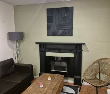 Room in a Shared House, Knepp Close, BN2 - Photo 1