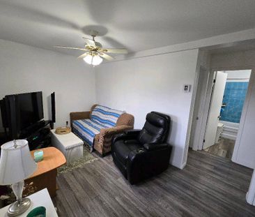 4 1/2 a louer - Photo 1