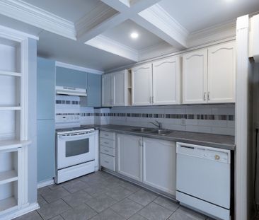 For Lease - 795 Greenfield Crescent, Newmarket, Ontario - Photo 3