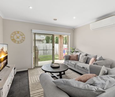 Spacious 4-Bedroom Home with Natural Light in Lalor - Photo 6