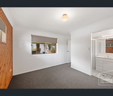 REFRESHED, REVAMPED AND READY TO GO! - Photo 4
