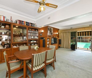 Spacious Family Home with Separate Self-Contained Apartment on an E... - Photo 4