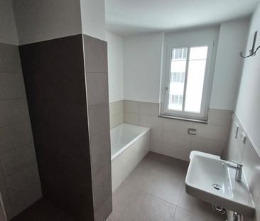 ERSTBEZUG - gemütliche und helle 3-Raumwohnung mit Wartburgblick in... - Photo 6