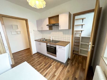 Hochparterrewohnung in ausgezeichneter Lage in Graz-Liebenau …! - Photo 3