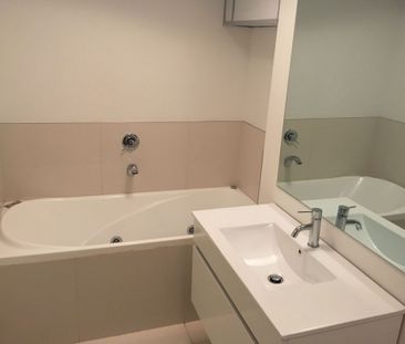 Executive Apartment - Photo 3