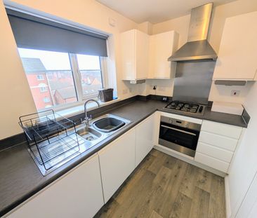 A 2 Bedroom Apartment - Photo 5