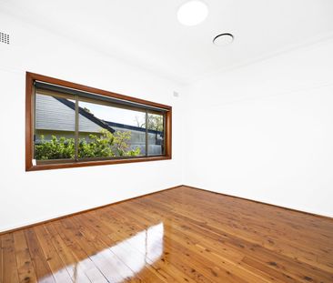 13 Farrington Parade, North Ryde NSW 2113 - House For Rent | Domain - Photo 5