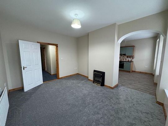 5a Main Street, Rathfriland, BT34 5PS - Photo 1