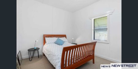 6a Galgabba Street, Swansea NSW 2281 - House For Rent | Domain - Photo 2