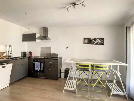 LOCATION - T2 meublé - 43.73 - BOULBON - garage - Photo 1