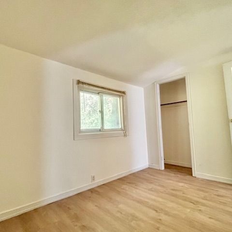 For Lease - 45 Wellington Rd 124 N/A Unit# B, Erin, Ontario - Photo 1