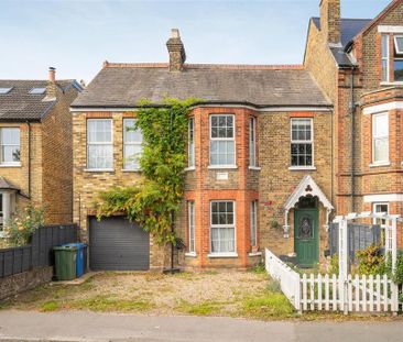 5 bedroom semi-detached house to rent - Photo 2