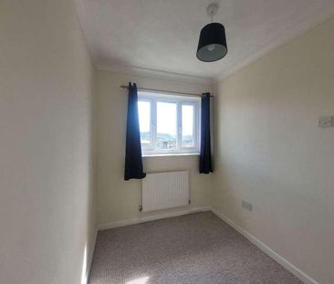 Elim Court, NP22 - Photo 1