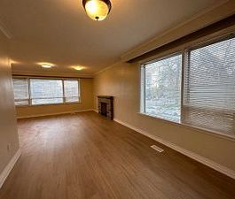 For Lease - 579 Sheppard Avenue, Toronto, Ontario - Photo 6