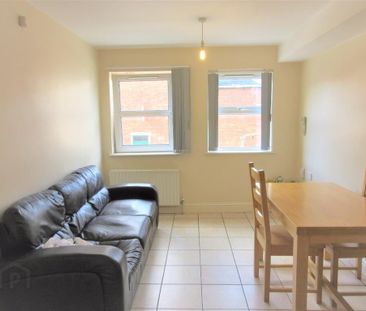 Upstairs Apartment, 53d Agincourt Avenue, Queens Quarter, Belfast, ... - Photo 1