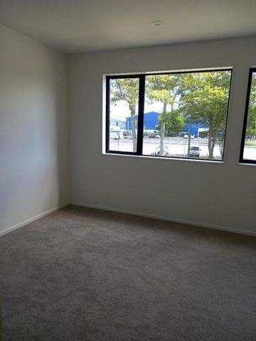 7/115 Swanson Road, Henderson - Photo 3