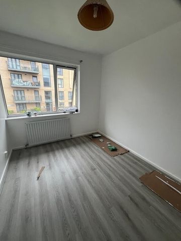 4 Bed End Terrace, Clarence Crescent, SW4 - Photo 3