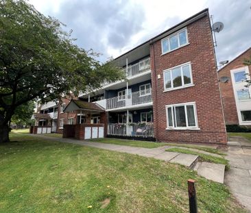 Room in a Shared Flat, Lockett Gardens, M3 - Photo 1