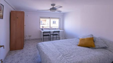 Carrer Germans Villalonga, Valencia, Valencian Community 46020 - Photo 4