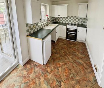 2 bedroom terraced house to rent - Photo 5