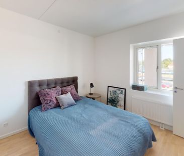 2-værelses med terrasse ud til sø - Foto 1