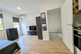 Carrer de Fortaleny, Valencia, Valencian Community 46035